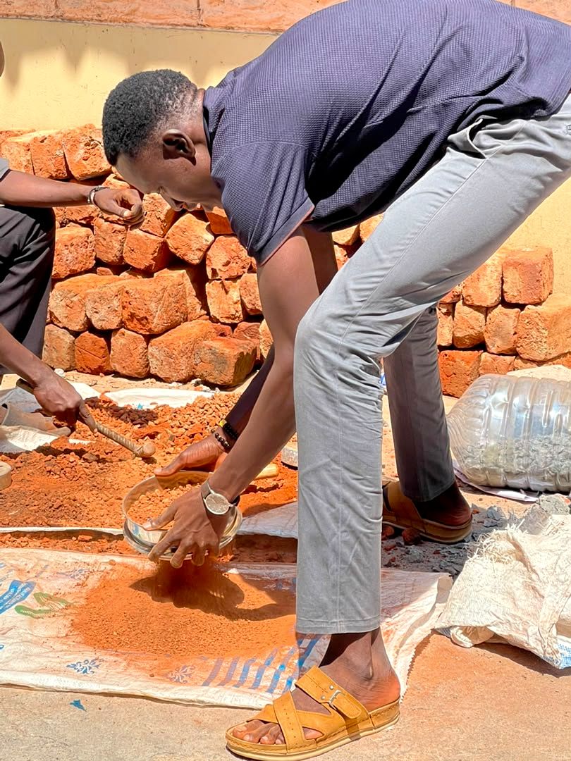 Waste clay bricks prepared for concrete research